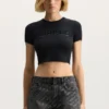 Baby-T-shirt med ribbad kant och applikation av logotyp