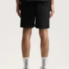 Badshorts med kontur av logotyp