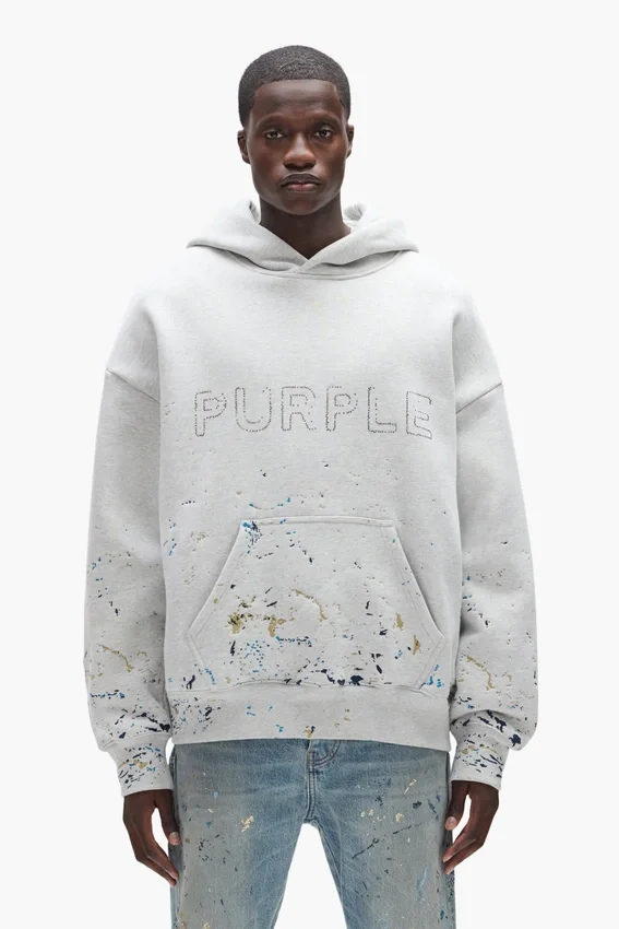 Hoodie med nitar i kamouflage