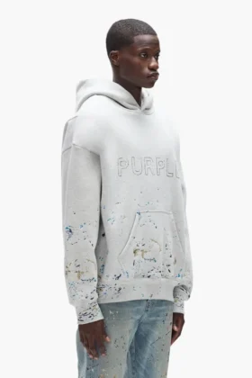 Hoodie med nitar i kamouflage