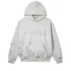Hoodie med nitar i kamouflage
