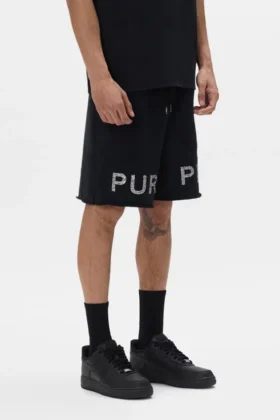 Shorts med kristallordmärke