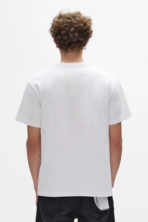 T-shirt med monogram i pärlor